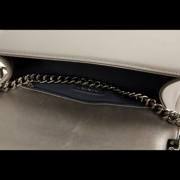 Chanel Old Medium Cube Cruise Collection Le Boy - Picture 11 of 14